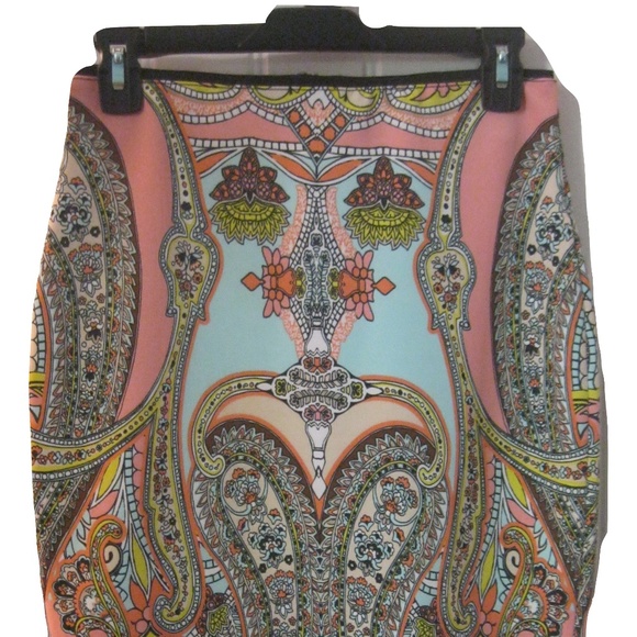 Bisou Bisou Woman's Patterned Pencil Stretch Skirt - Picture 1 of 7